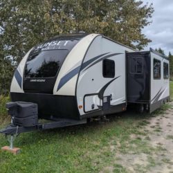 ROULOTTE SUNSET TRAIL GRAND RESERVE 2018 - JENNY LAPOINTE  (23)   COPIE